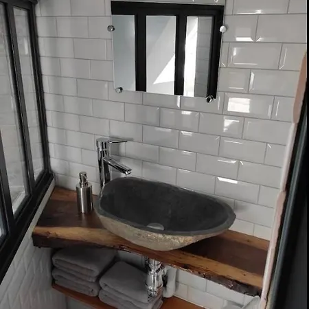 Hyper Centre Atypique 2 Personnes. Appartement Gap